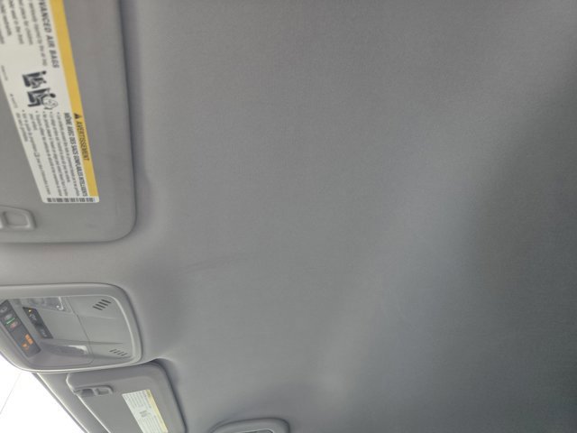 Used 2022 Chevrolet Malibu LT w/ Leather Package image 23