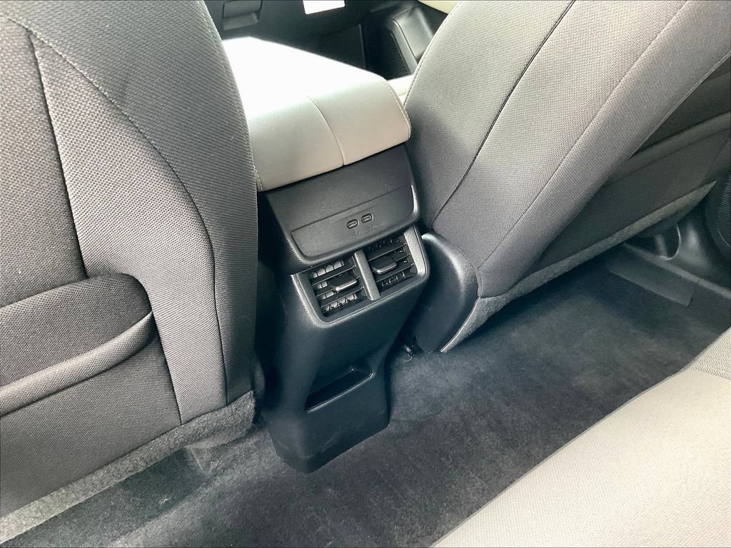 Used 2026 GMC Terrain Elevation w/ LPO, Floor Liner Package AWD/4WD image 10