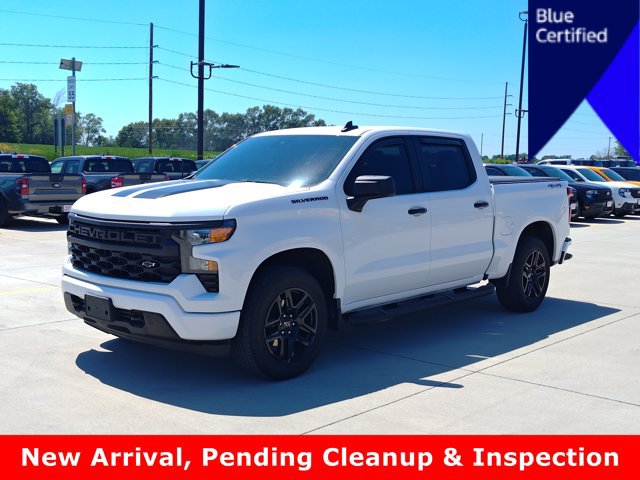 Used 2023 Chevrolet Silverado 1500 Custom w/ Rally Edition AWD/4WD image 1