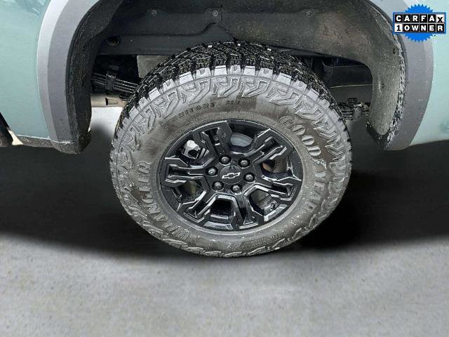 Used 2025 Chevrolet Silverado 1500 ZR2 w/ Technology Package image 32