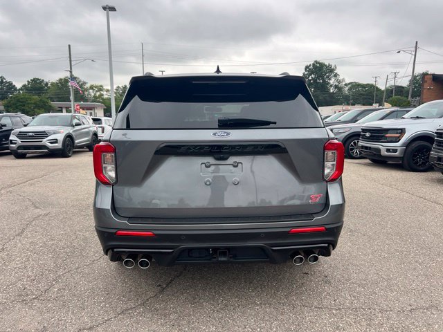 Certified 2023 Ford Explorer ST AWD/4WD image 4