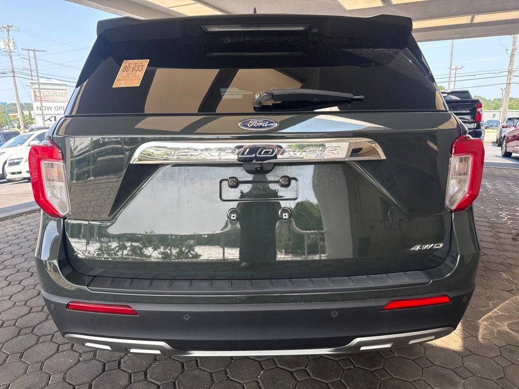 Certified 2023 Ford Explorer XLT w/ Equipment Group 202A AWD/4WD image 7