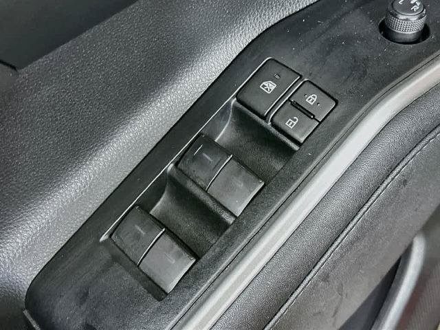 Used 2023 Toyota Highlander XSE FWD image 29