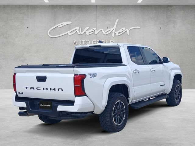 Used 2025 Toyota Tacoma TRD Sport AWD/4WD image 17