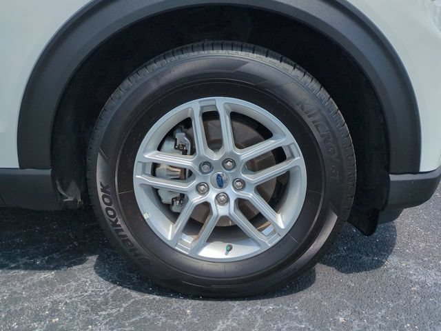 Certified 2026 Ford Explorer Active w/ Active Comfort Package RWD image 11