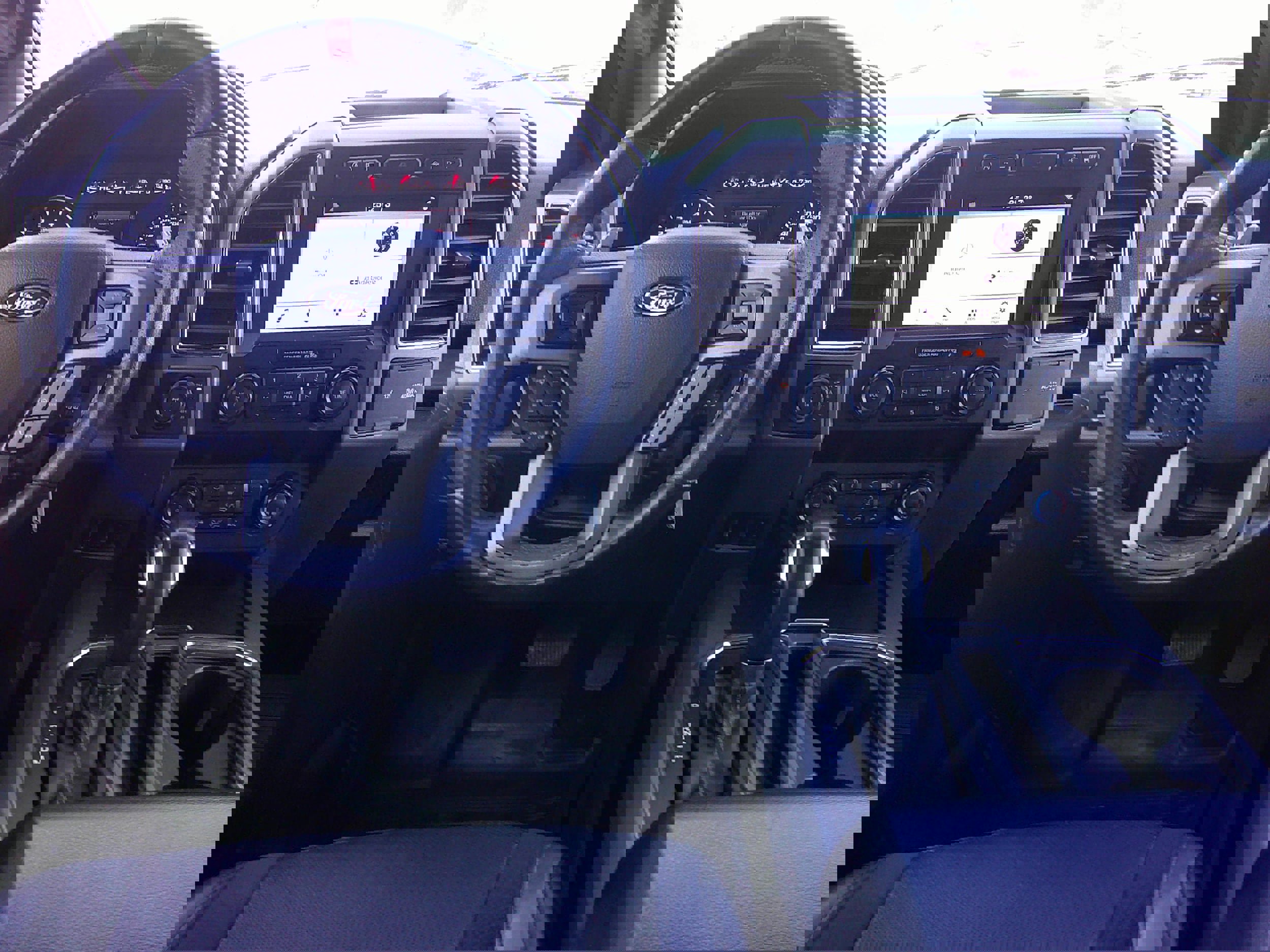 Certified 2019 Ford F150 Raptor w/ Equipment Group 801A Mid image 10