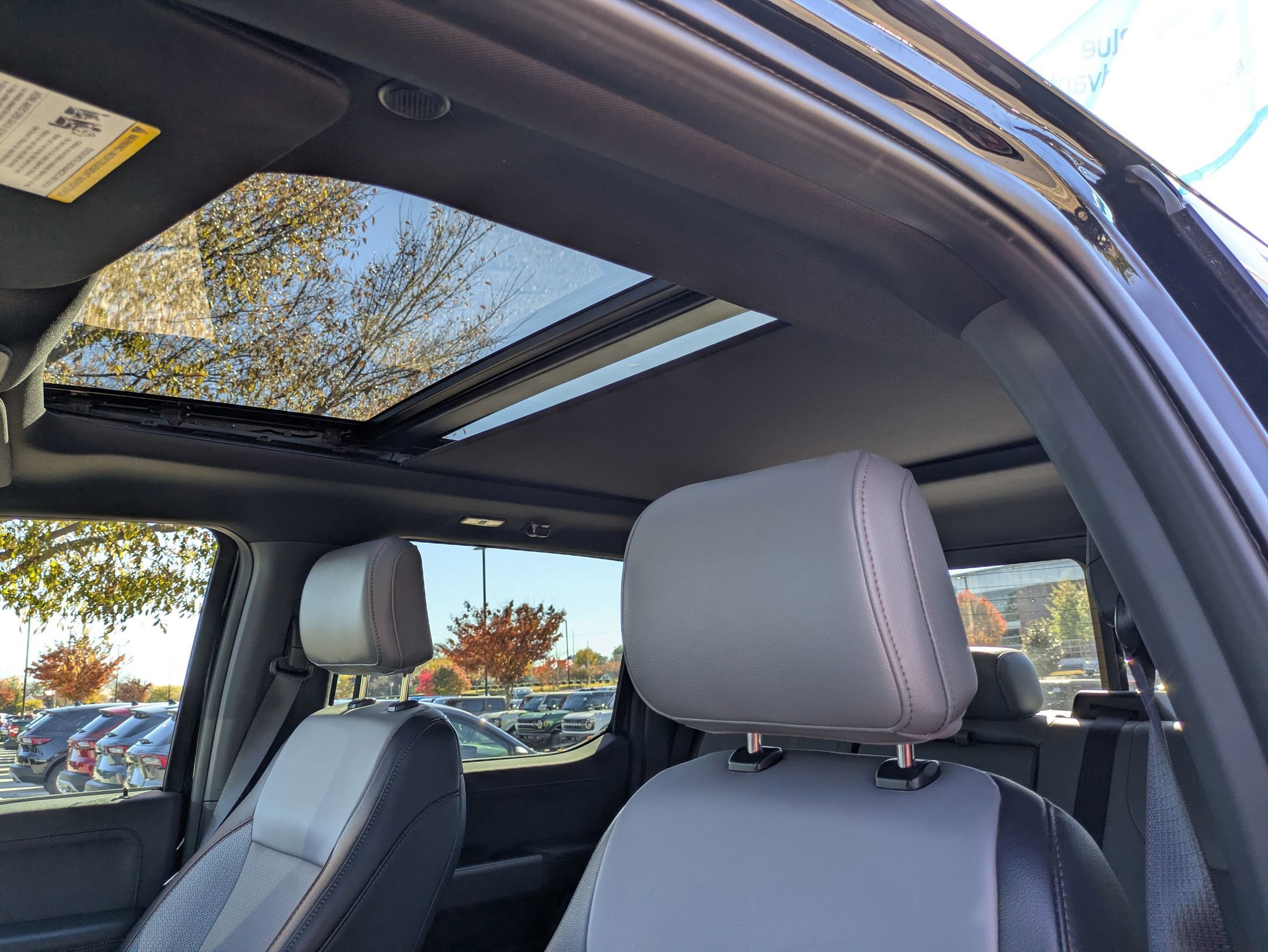 Certified 2024 Ford F150 Lightning Lariat image 33