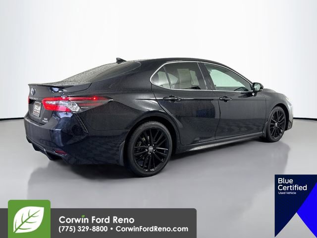 Used 2022 Toyota Camry XSE FWD image 6