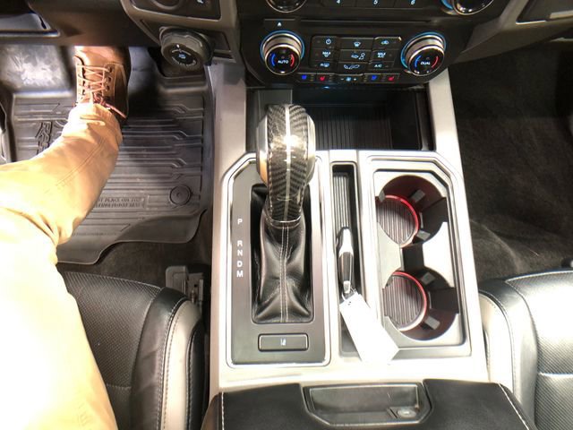 Certified 2017 Ford F150 Raptor w/ Equipment Group 802A Luxury image 24