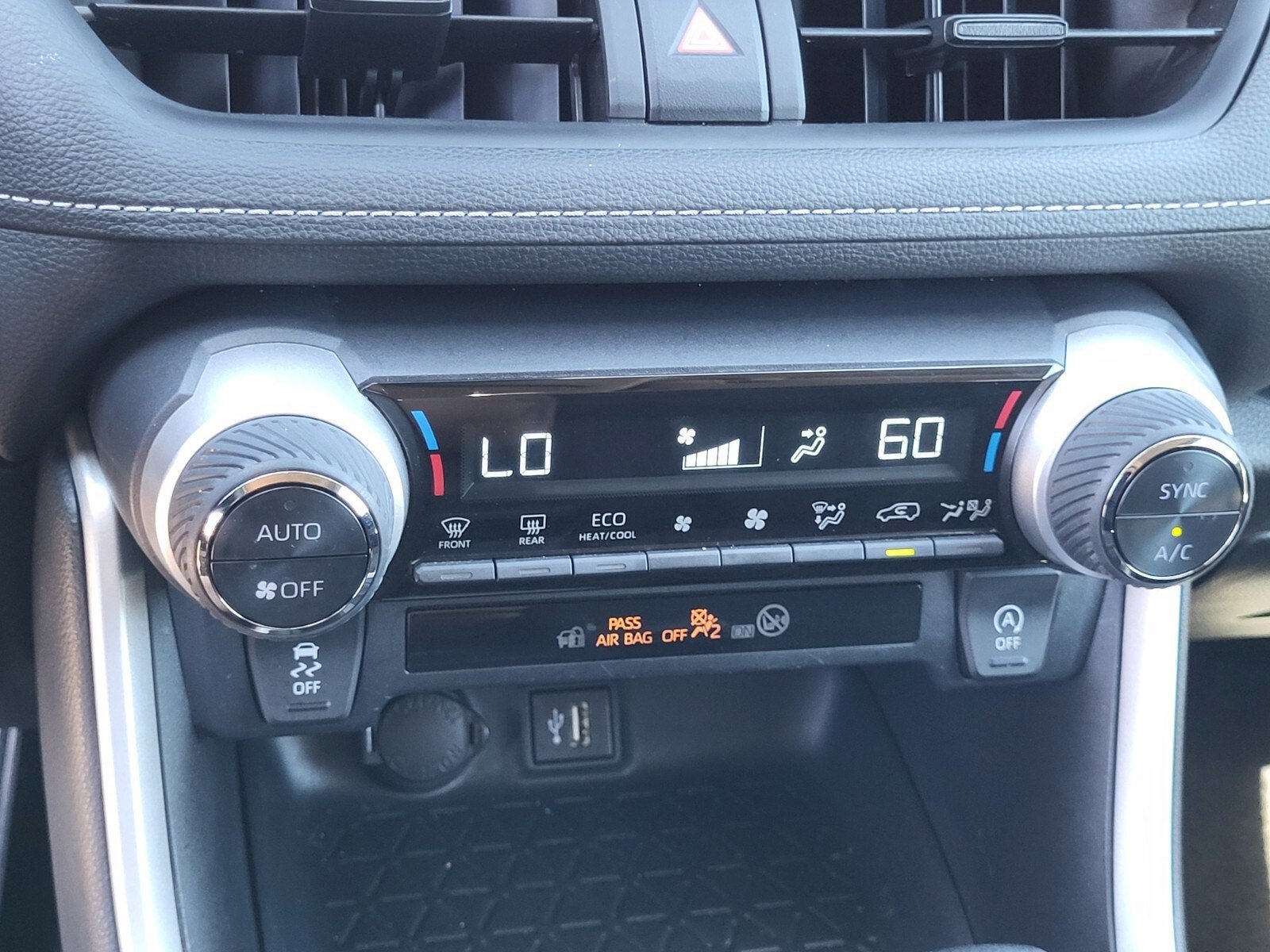 Used 2024 Toyota RAV4 XLE image 22