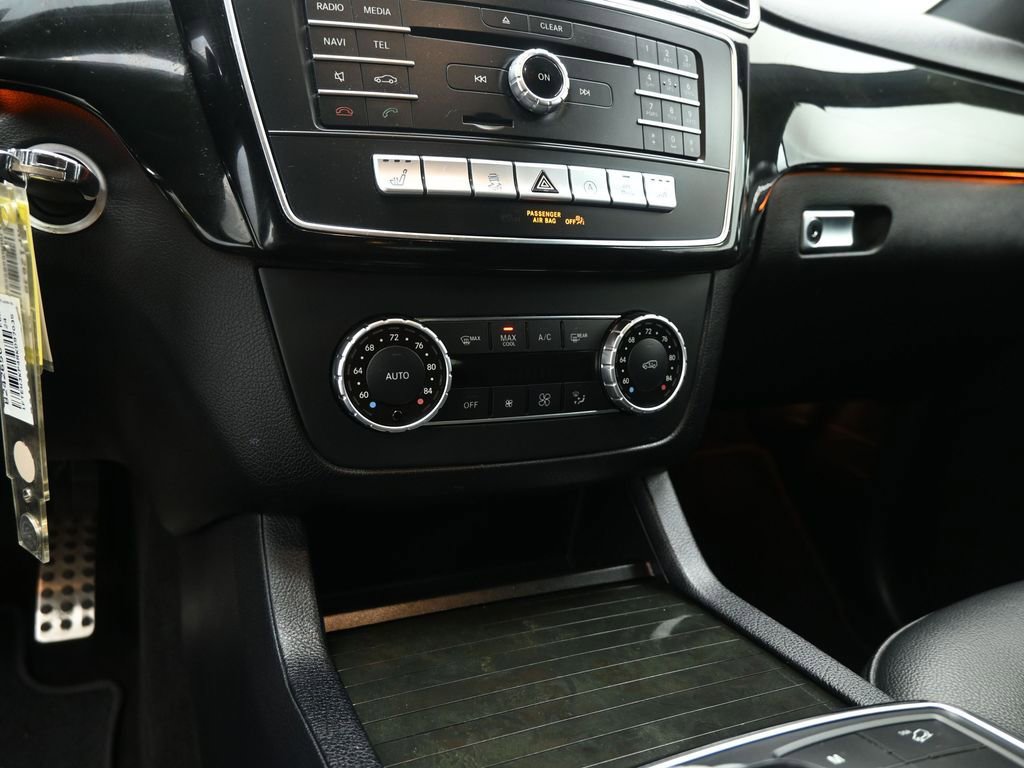 Used 2019 Mercedes-Benz GLE 400 4MATIC image 15