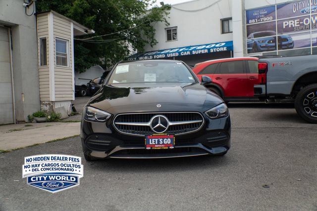 Used 2025 Mercedes-Benz C 300 4MATIC Sedan image 2