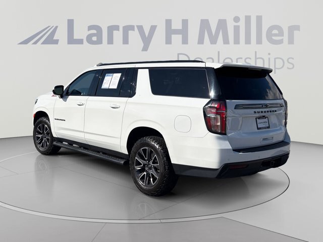 Used 2021 Chevrolet Suburban Z71 AWD/4WD image 3