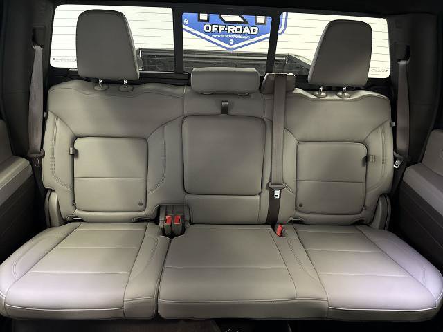 Used 2025 Chevrolet Silverado 2500 LTZ w/ LTZ Premium Package AWD/4WD image 23