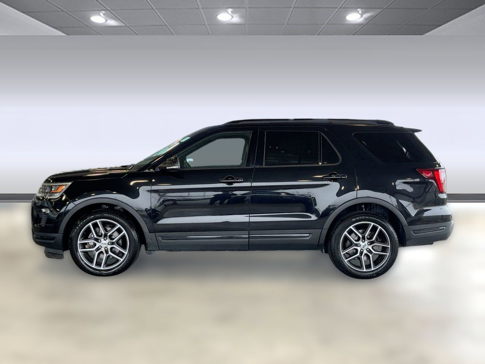 Certified 2019 Ford Explorer Sport image 2