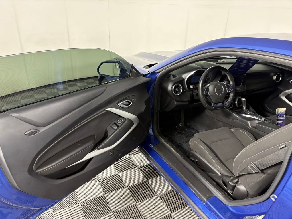 Used 2021 Chevrolet Camaro LT image 12