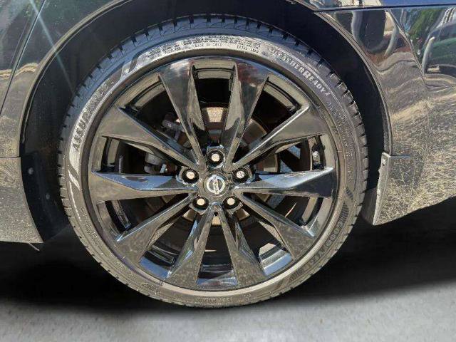 Used 2021 Nissan Maxima SR w/ Sport Mat Group FWD image 28