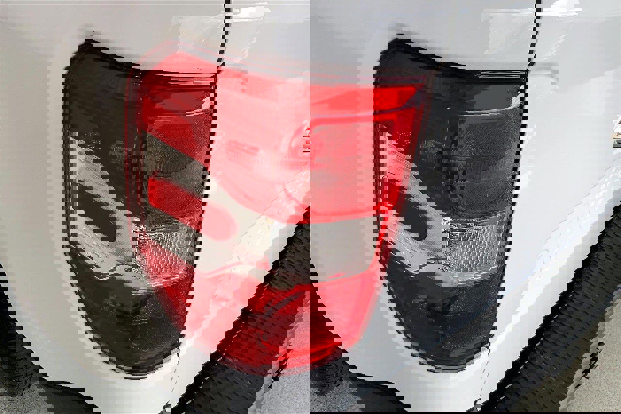 Certified 2025 Ford Maverick XLT w/ Equipment Group 302A image 30