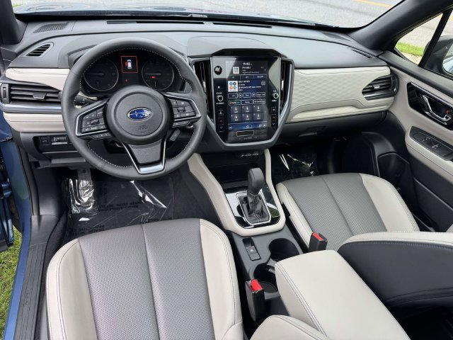 Used 2025 Subaru Forester Limited AWD/4WD image 20