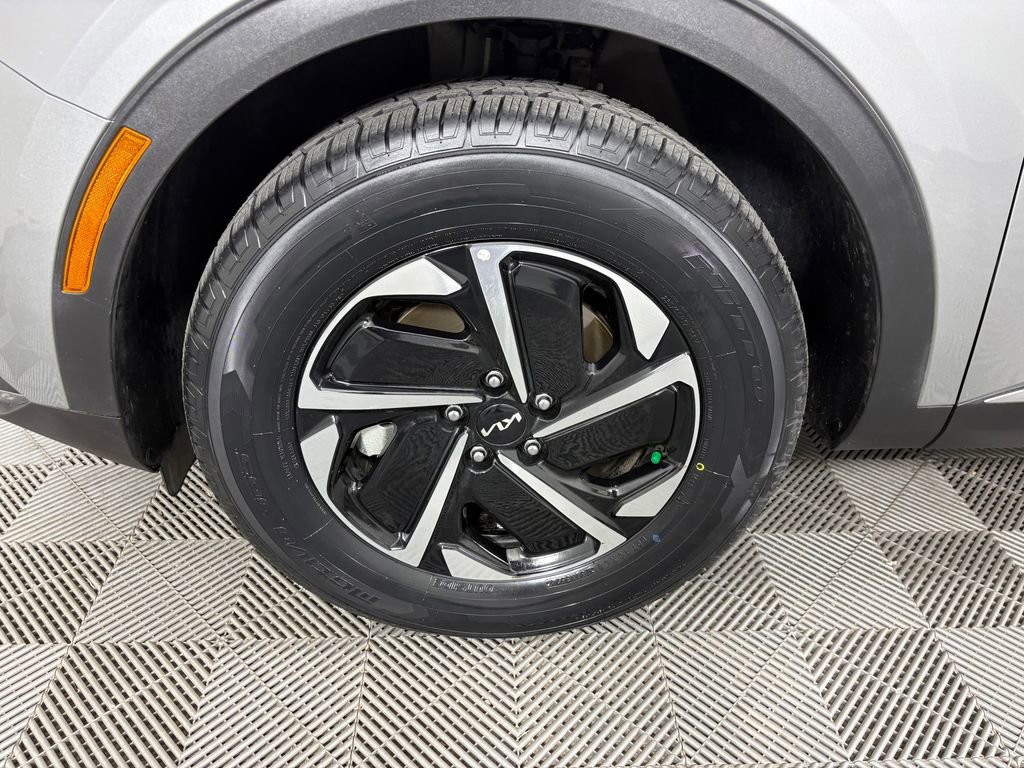Used 2023 Kia Sportage LX AWD/4WD image 11