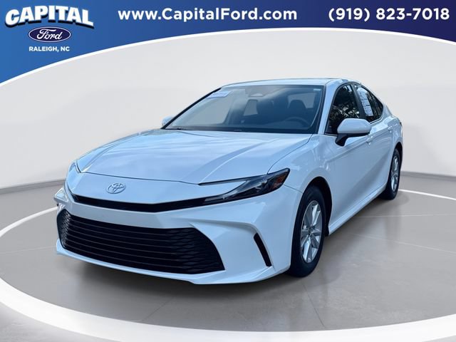Used 2025 Toyota Camry LE FWD video 1
