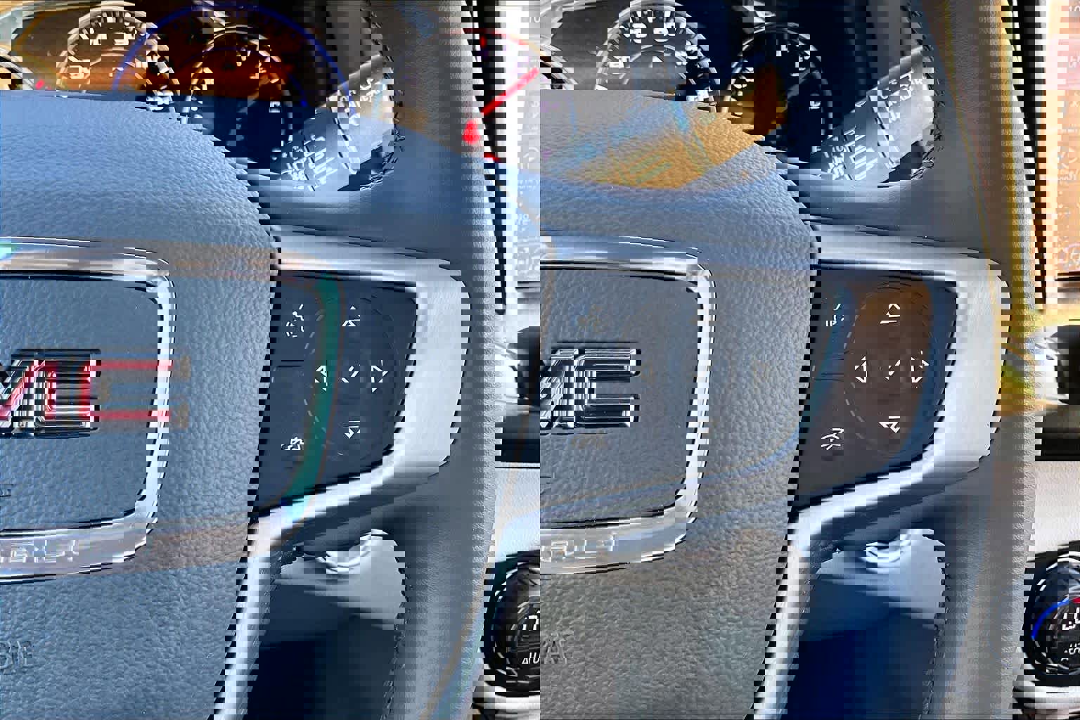 Used 2023 GMC Terrain Denali image 25