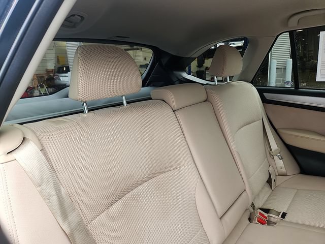 Used 2019 Subaru Outback 2.5i Premium AWD/4WD image 29