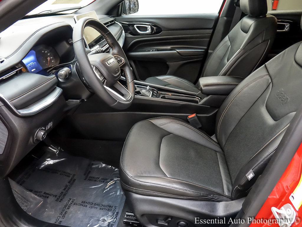 Used 2022 Jeep Compass Limited AWD/4WD image 9