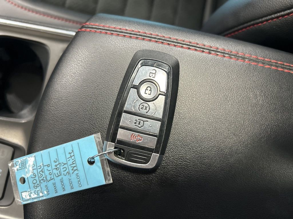 Certified 2024 Ford Edge ST-Line w/ Class II Trailer Tow Package image 24