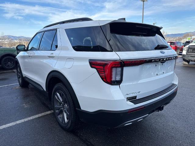 Certified 2025 Ford Explorer Active w/ Active Comfort Package AWD/4WD image 5
