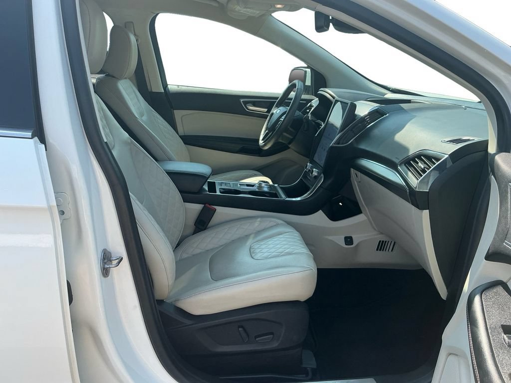 Certified 2023 Ford Edge Titanium w/ Equipment Group 301A AWD/4WD image 22