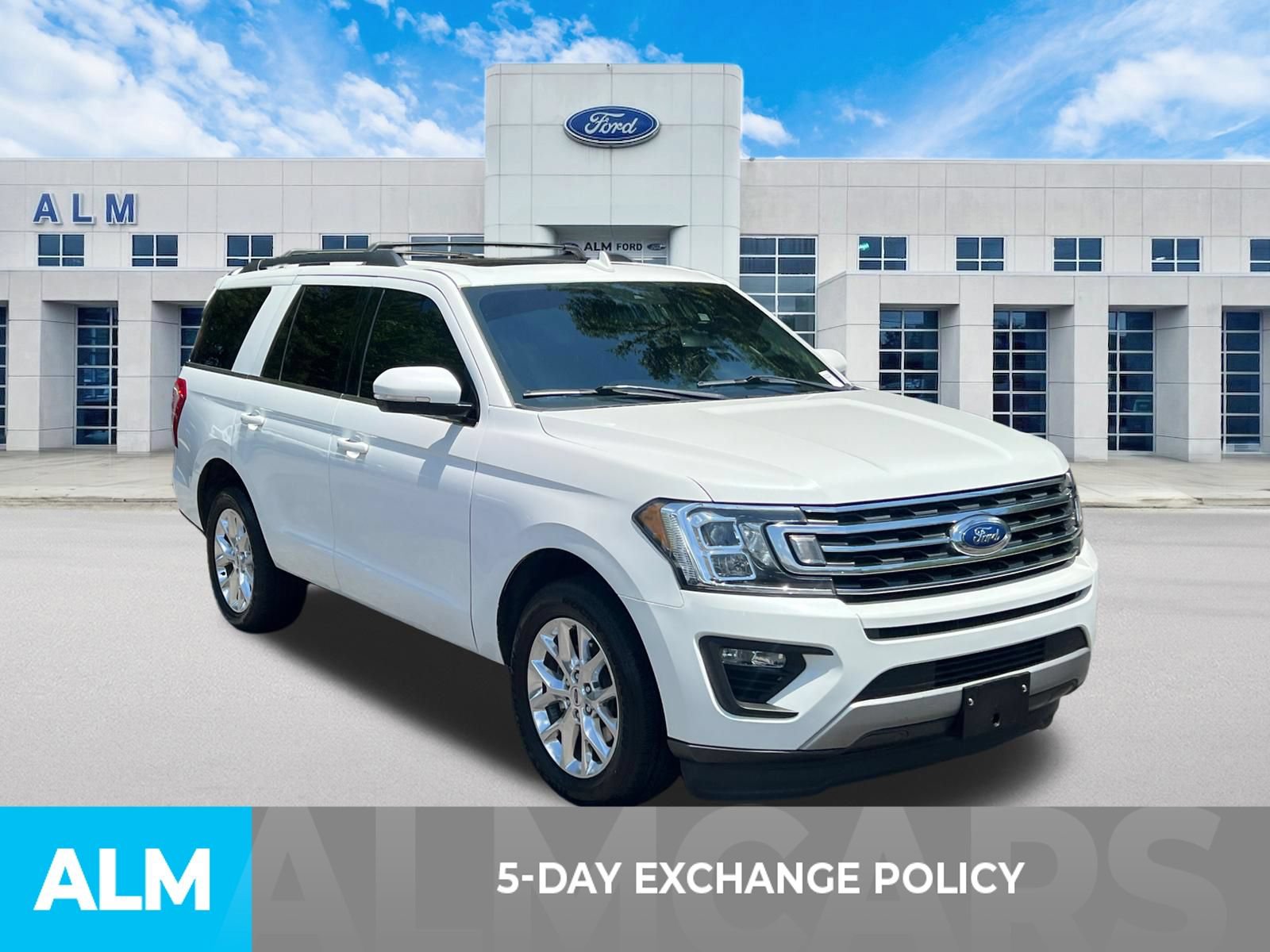 Certified 2021 Ford Expedition XLT RWD image 3