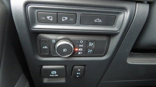 Certified 2022 Ford F150 Raptor w/ Raptor 37 Performance Package image 25