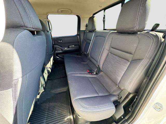 Used 2023 Nissan Frontier SV w/ Technology Package AWD/4WD image 19