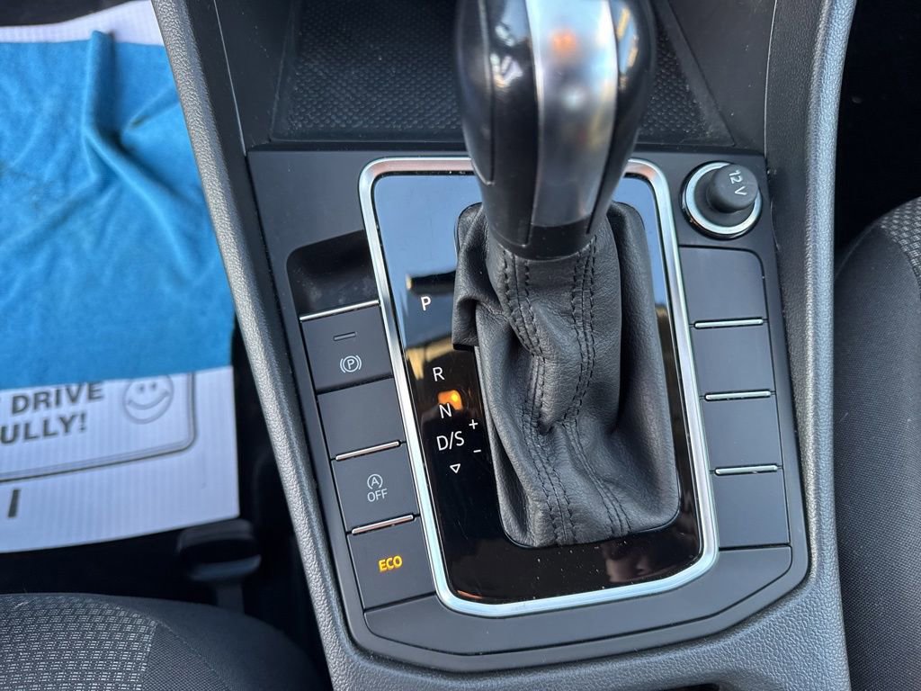 Used 2019 Volkswagen Jetta S image 25