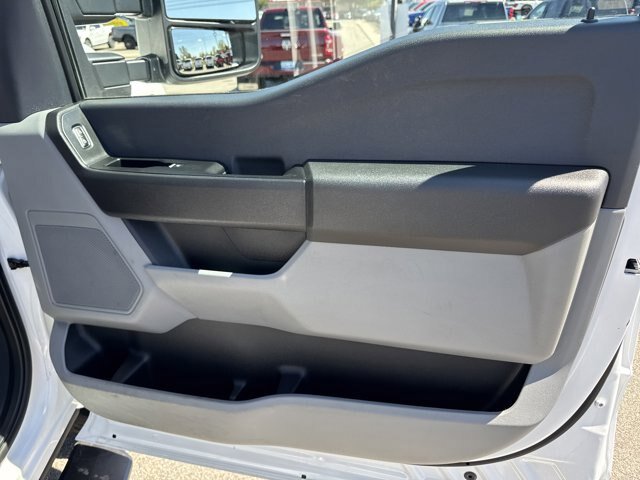 Certified 2024 Ford F250 XL w/ XL Chrome Package AWD/4WD image 7