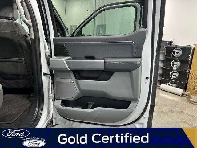 Certified 2022 Ford F150 XLT w/ Equipment Group 302A High image 29