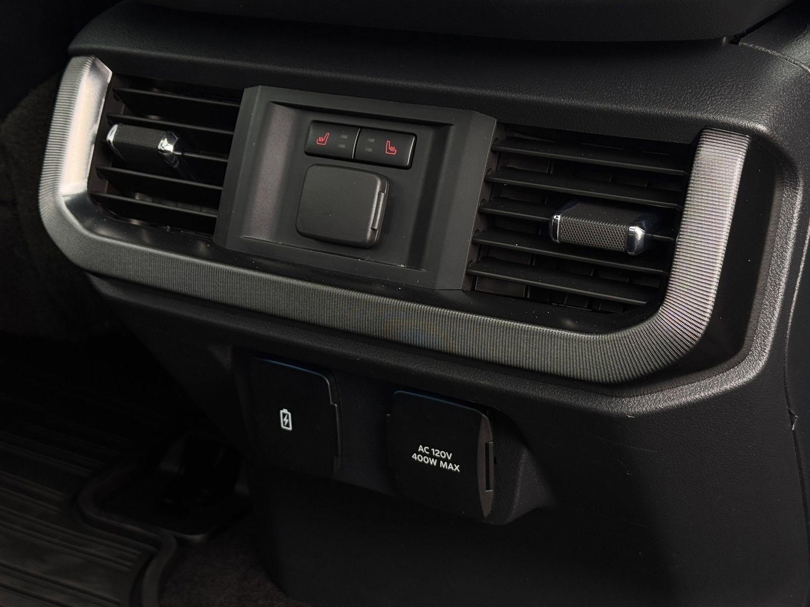 Certified 2022 Ford F150 Platinum w/ Equipment Group 701A High image 31