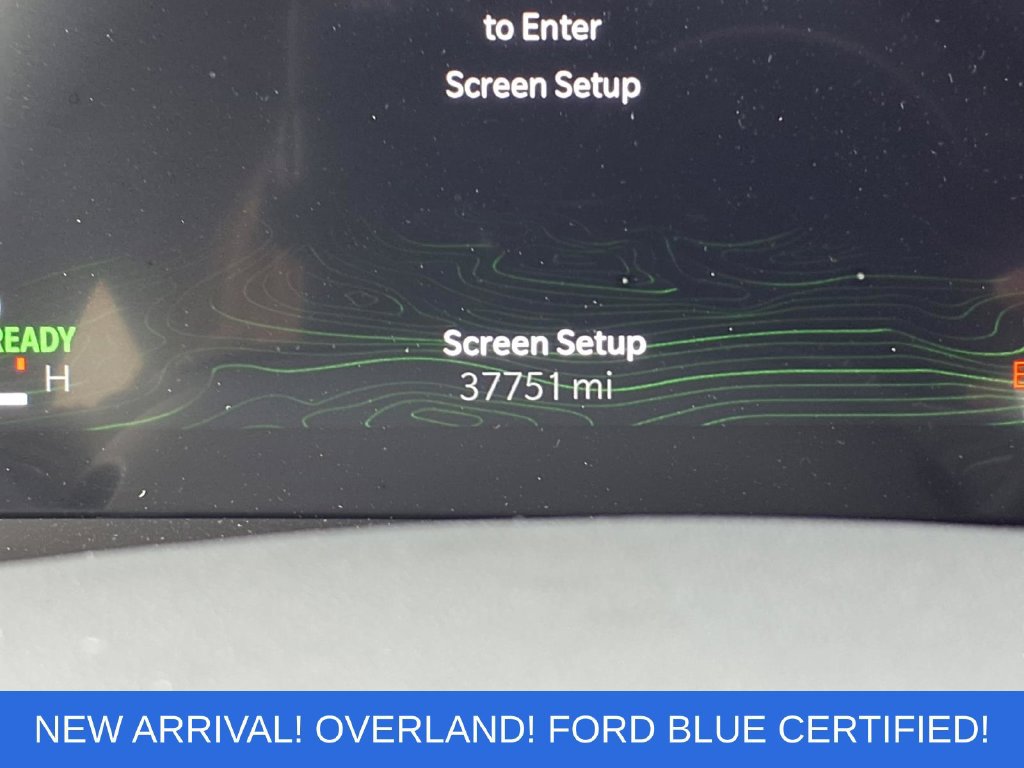 Used 2023 Jeep Grand Cherokee Overland w/ Luxury Tech Group IV AWD/4WD image 19