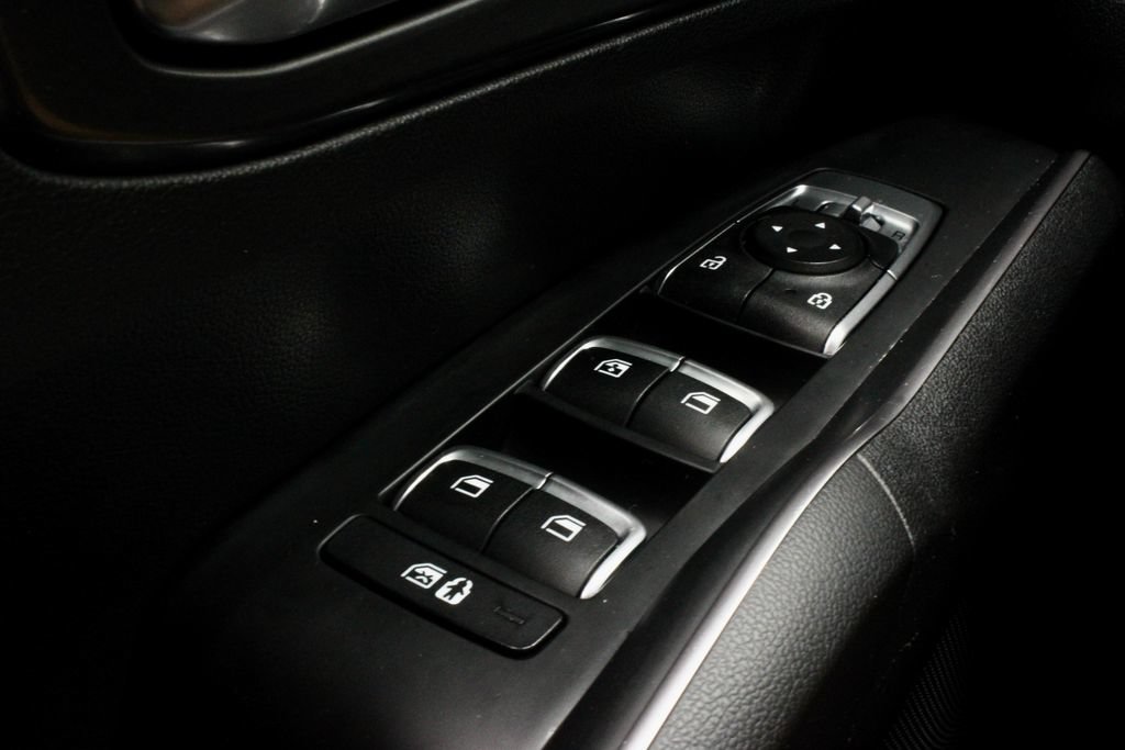 Used 2022 Kia Sorento EX AWD/4WD image 26