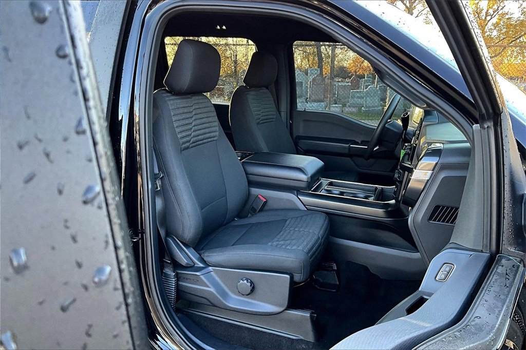 Certified 2022 Ford F150 XL w/ STX Appearance Package image 7