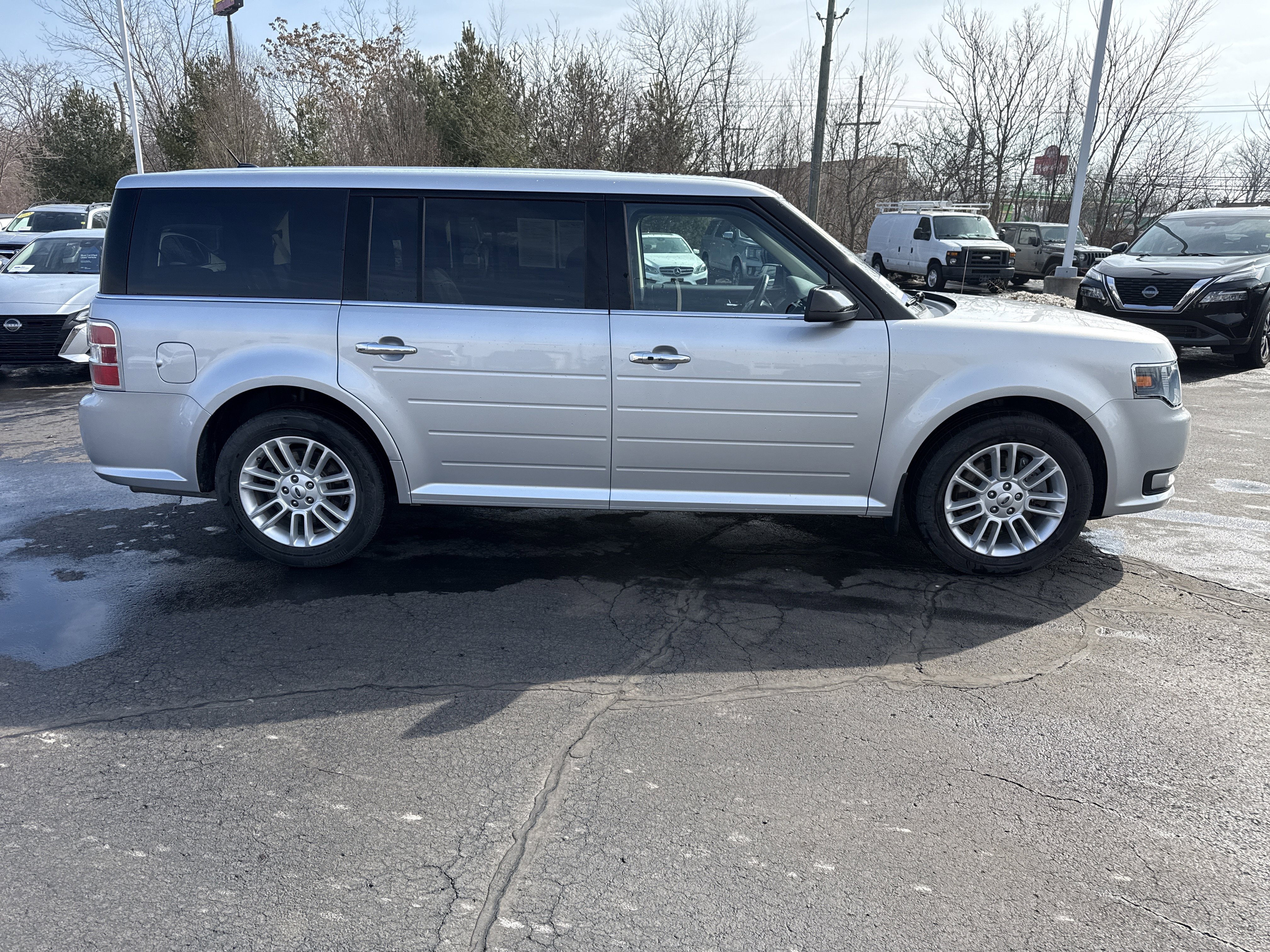 Certified 2018 Ford Flex SEL w/ Equipment Group 202A image 9