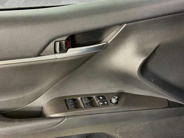Used 2024 Toyota Camry SE FWD image 20