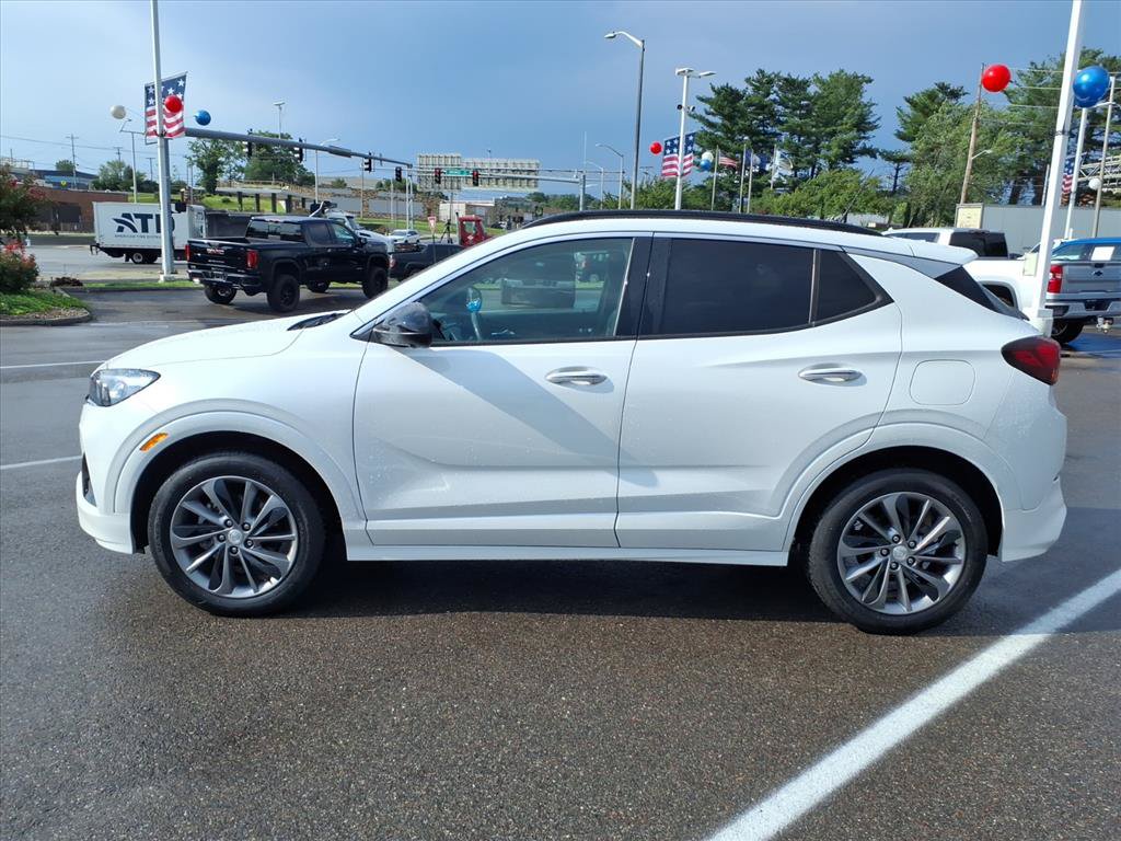 Used 2021 Buick Encore GX Essence w/ Advanced Technology Package AWD/4WD video 2