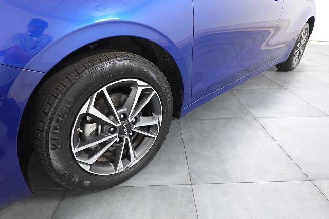 Used 2024 Kia Forte LXS image 29