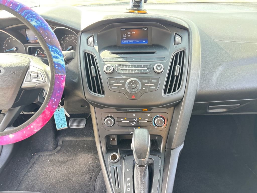 Certified 2017 Ford Focus S image 22