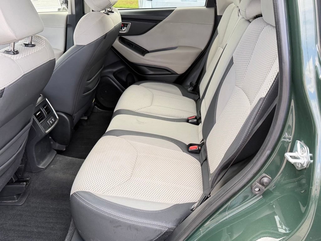 Used 2024 Subaru Forester Premium AWD/4WD image 32