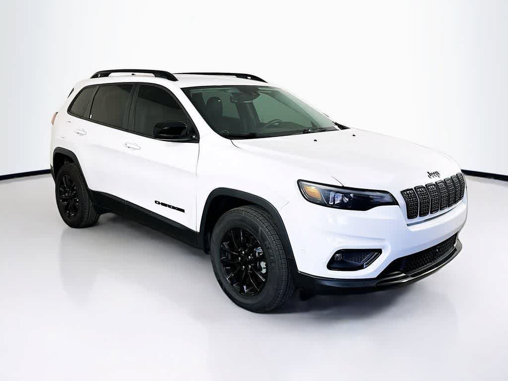 Used 2023 Jeep Cherokee Altitude Lux AWD/4WD image 24