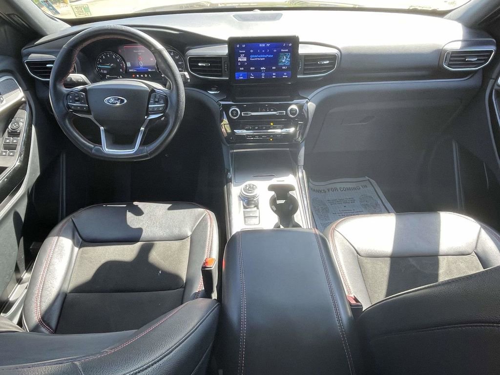 Certified 2023 Ford Explorer ST-Line w/ Class IV Trailer Tow Package image 11