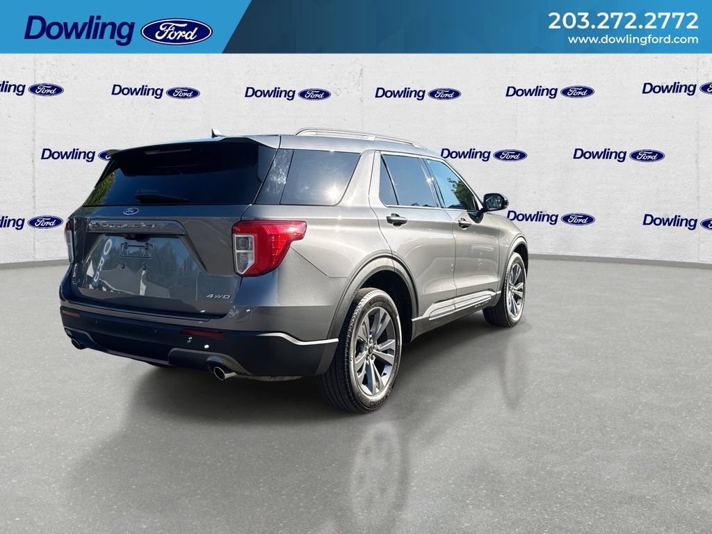 Certified 2023 Ford Explorer XLT w/ Equipment Group 202A AWD/4WD image 8